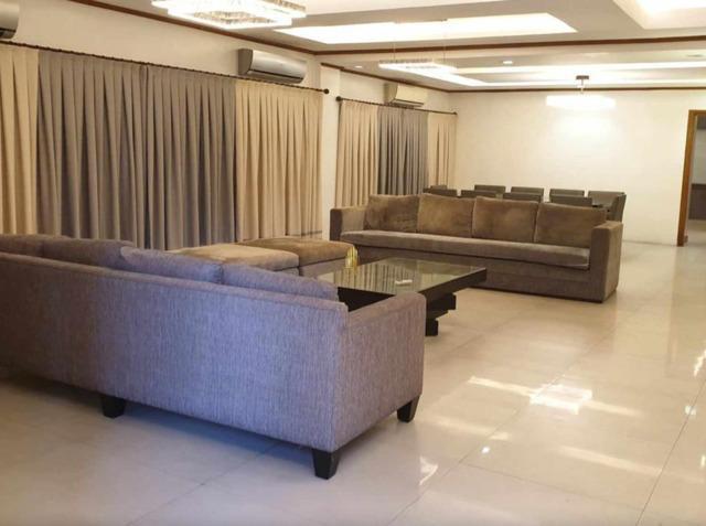 Magallanes, Makati, House For Rent in Pinyahan - Image 1