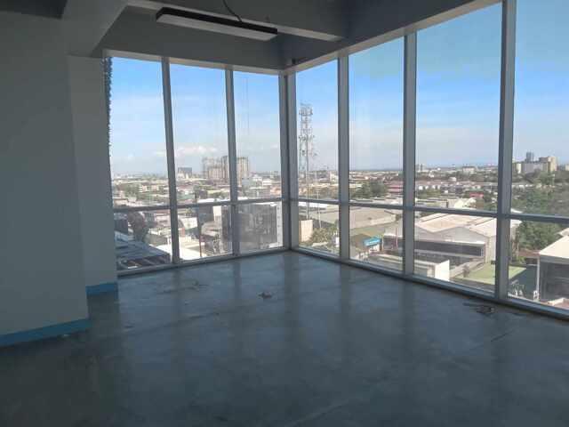 Tipolo, Mandaue, Office For Rent in Liloan - Image 1