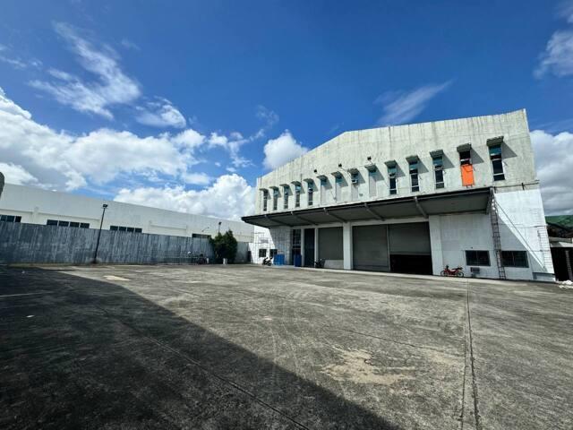 Chino Roces, Makati, House For Rent in Santamesa - Image 1