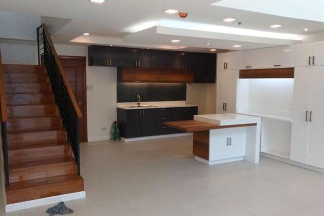 Ugong, Pasig, House For Rent in Pinyahan - Image 1
