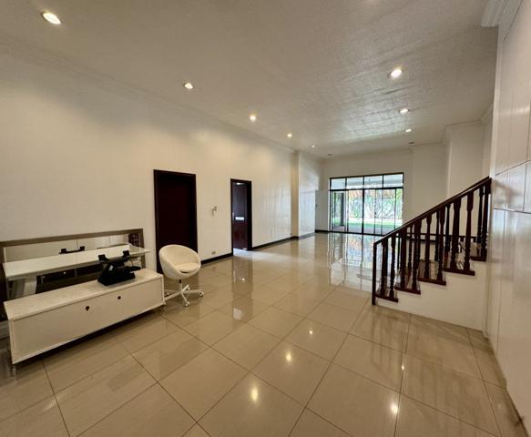 Dasmarinas, Makati, House For Rent in Bayanan - Image 1