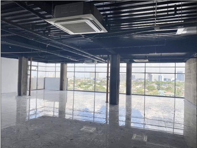 South Triangle, Quezon, Office For Rent in Valenzuela - Image 1