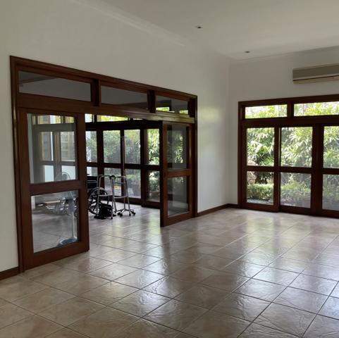 Dasmarinas, Makati, House For Rent in Pinyahan - Image 1
