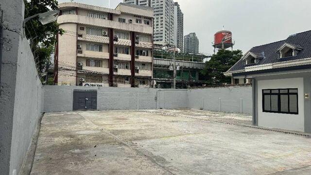 New Manila, Quezon, House For Rent in Taguig - Image 1