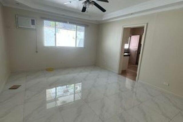 Urdaneta, Makati, House For Rent in Pinyahan - Image 1