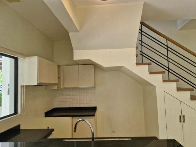 Commonwealth, Quezon, House For Rent in Pinyahan - Image 1