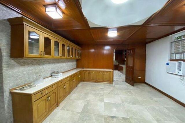 Magallanes, Makati, House For Rent in Pinyahan - Image 1