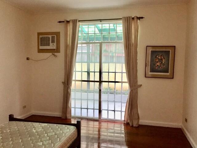 Ugong, Pasig, House For Rent in Lower Bicutan - Image 1