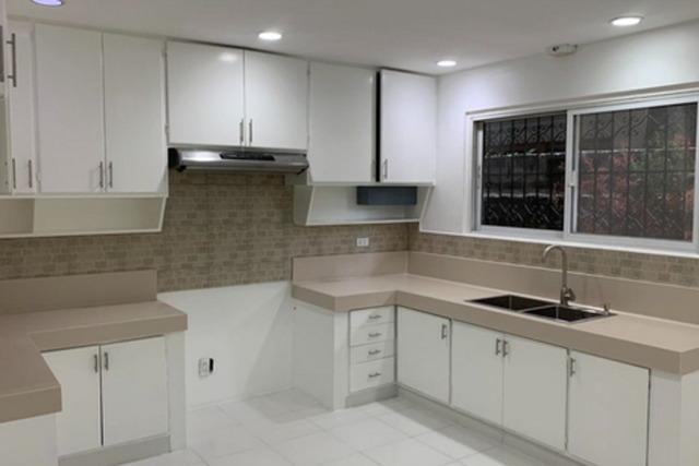 Magallanes, Makati, House For Rent in Pinyahan - Image 1