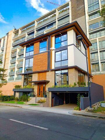Fort Bonifacio, Taguig, House For Rent in Taguig - Image 1