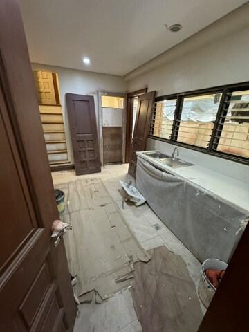 Magallanes, Makati, House For Rent in Taguig - Image 1