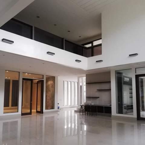 Ugong Norte, Quezon, House For Rent in Taguig - Image 1