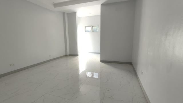 Dela Cruz, Bamban, Office For Rent in Magalang - Image 1