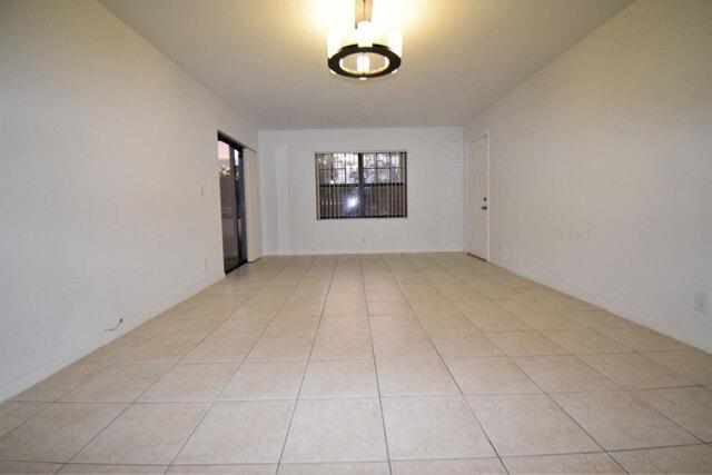 Condo For Rent In Greenacres, Florida in Boynton Beach - Image 1