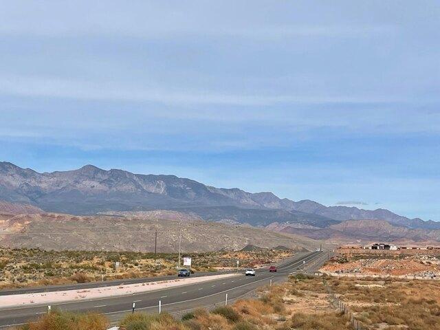 Plot For Sale In Hurricane, Utah in Saint George - Image 1