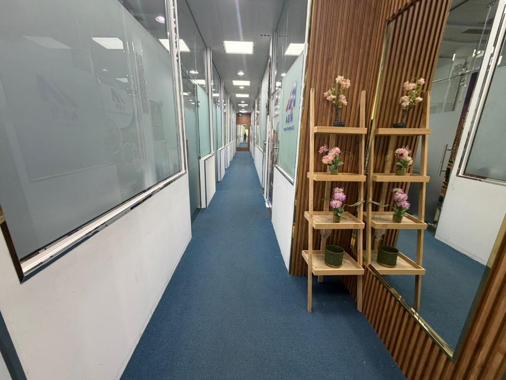OFFICE SPACE FOR RENT DEIRA in United Arab Emirates - Image 6