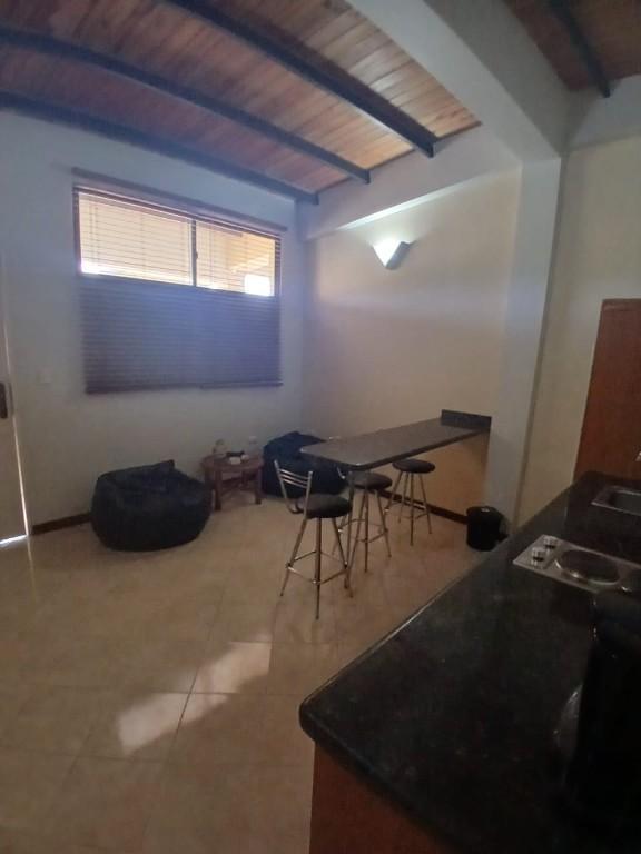 APARTAMENTO EN ALQUILER en Guanta - Imagen 4