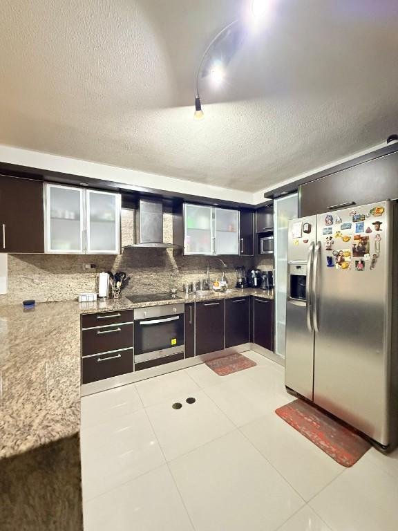 APARTAMENTO EN VENTA en Lecherías - Imagen 4