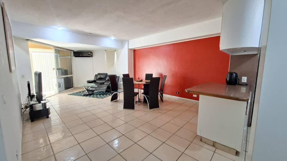 APARTAMENTO EN VENTA en Lecherías - Imagen 3