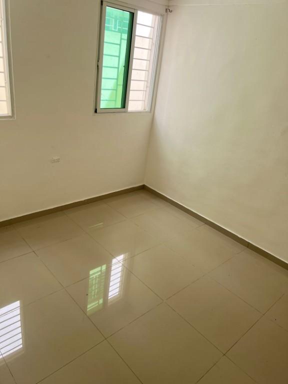 APARTAMENTO EN VENTA CON AMPLIO PATIO en la República Dominicana - Imagen 8