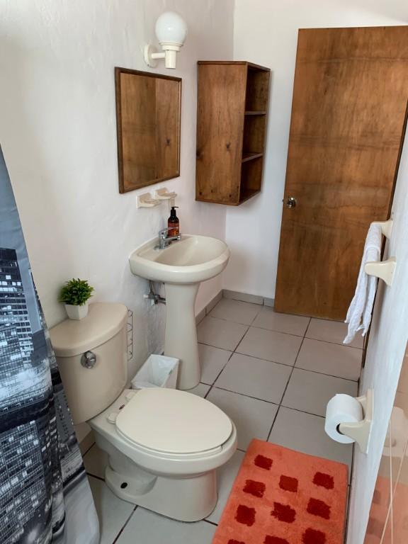 HABITACION AMUEBLADA, TODOS SERVICIOS INCLUIDOS PASEOS DEL SOL en Guadalajara (GDL) - Imagen 6