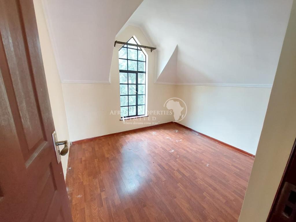 2 Bedroom Master Ensuite Apartment For Rent In Fourways Junction in Kenya - Image 4