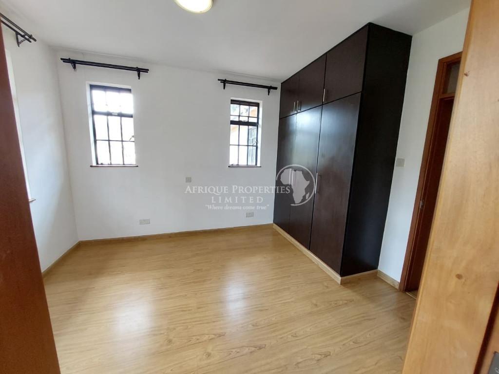 5 Bedroom All Ensuite+DSQ Mansion For Rent In Runda in Kenya - Image 8