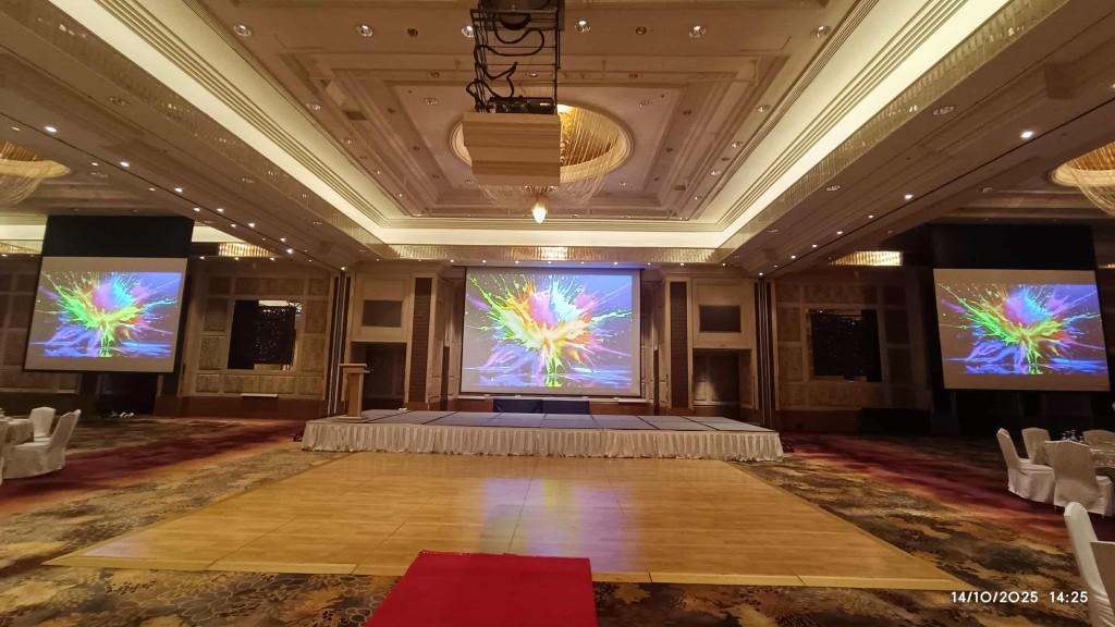 Epson Projector for Rental Events in Tatalon - Image 4