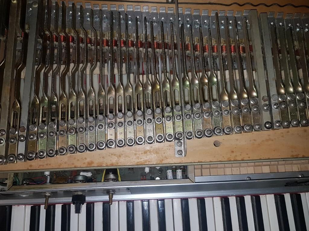 Fender Rhodes Mark I Series 73 in Herne - Bild 3