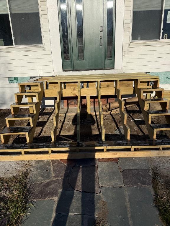 Carpenter available in United States - Image 1