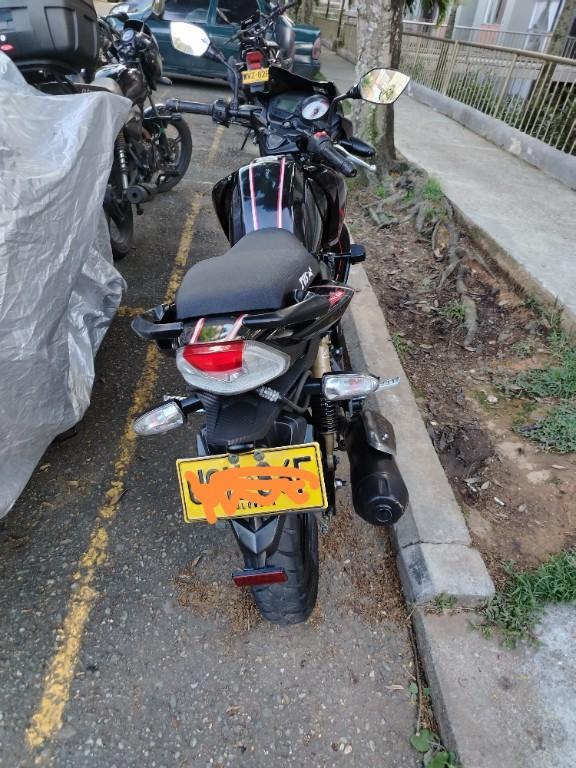 Vendo Apache RTR160 modelo 2021 en La Estrella - Imagen 5