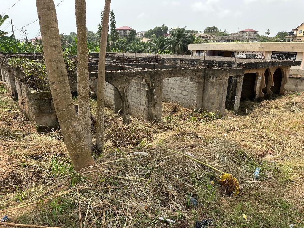 Uncompleted Building in Ghana - Image 8