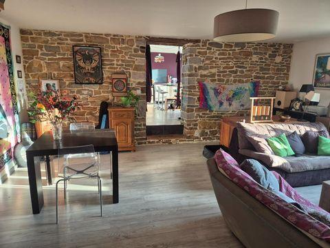 MAISON EN PIERRES RENOVEE à Besançon - Photo 1