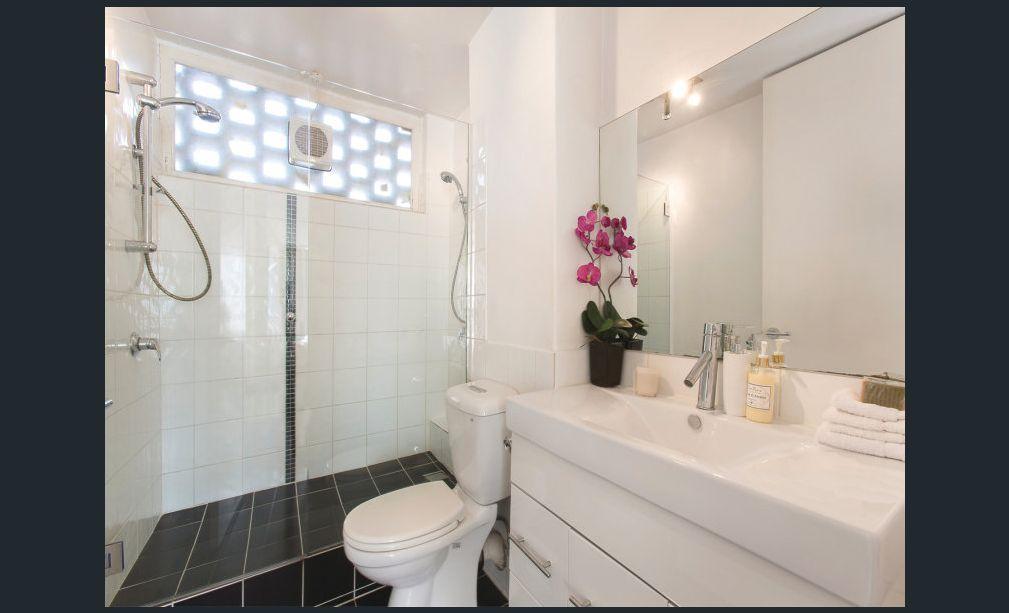 Fully Furnished Studio for Rent – SGD 800 in Pioneer - Image 3