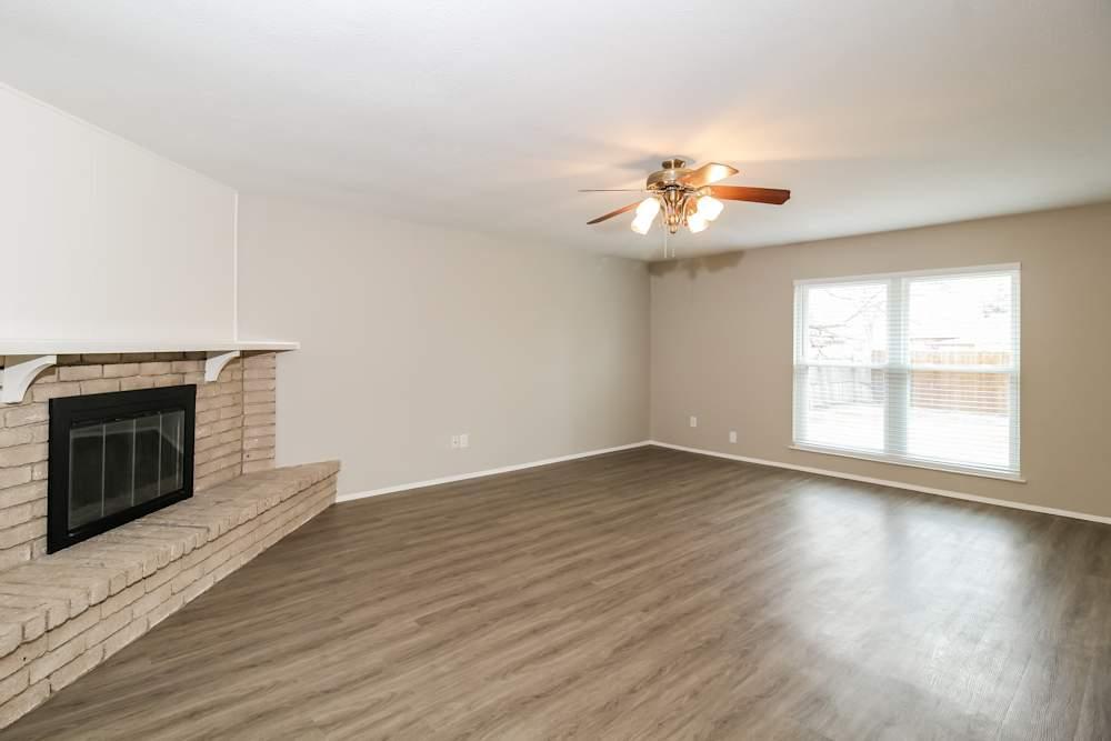 BEAUTIFUL SINGLE FAMILY HOME For RENT In The Colony, TX in United States - Image 1