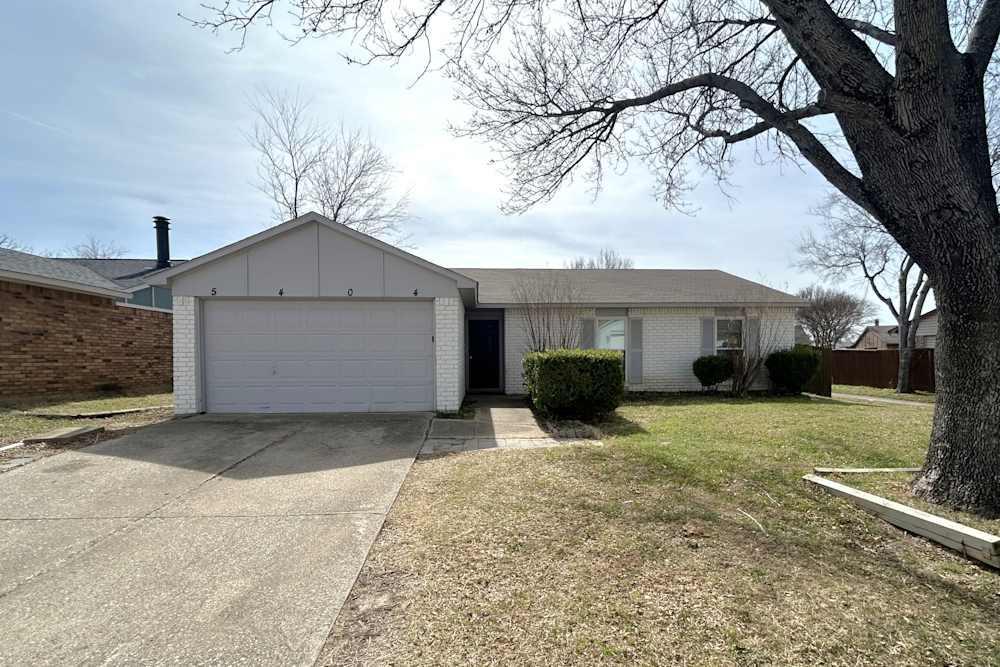 BEAUTIFUL SINGLE FAMILY HOME For RENT In The Colony, TX in United States - Image 7