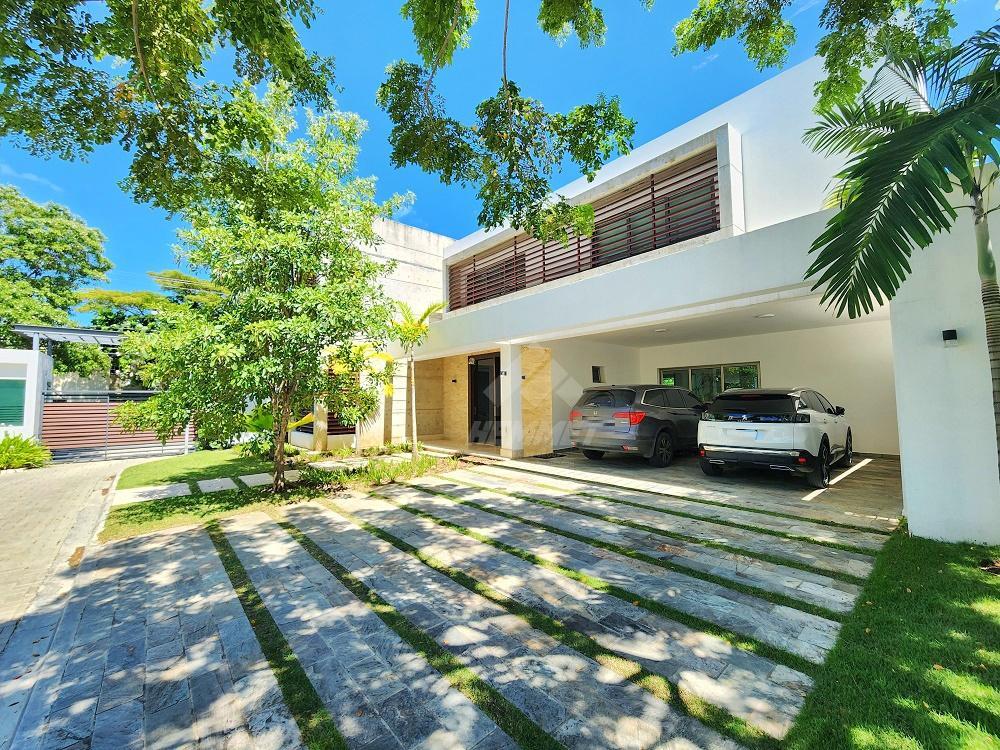 CASA CON PISCINA Y PATIO PROYECTO CERRADO LAS CARMELITAS STGO. en Licey al Medio - Imagen 2