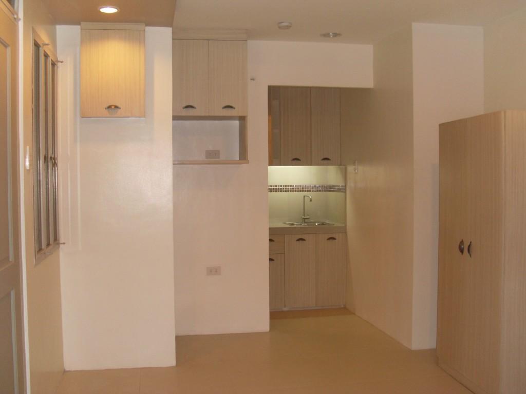 Studio type Semi furnished condo in Cubao, Quezon City in Lower Bicutan - Image 6