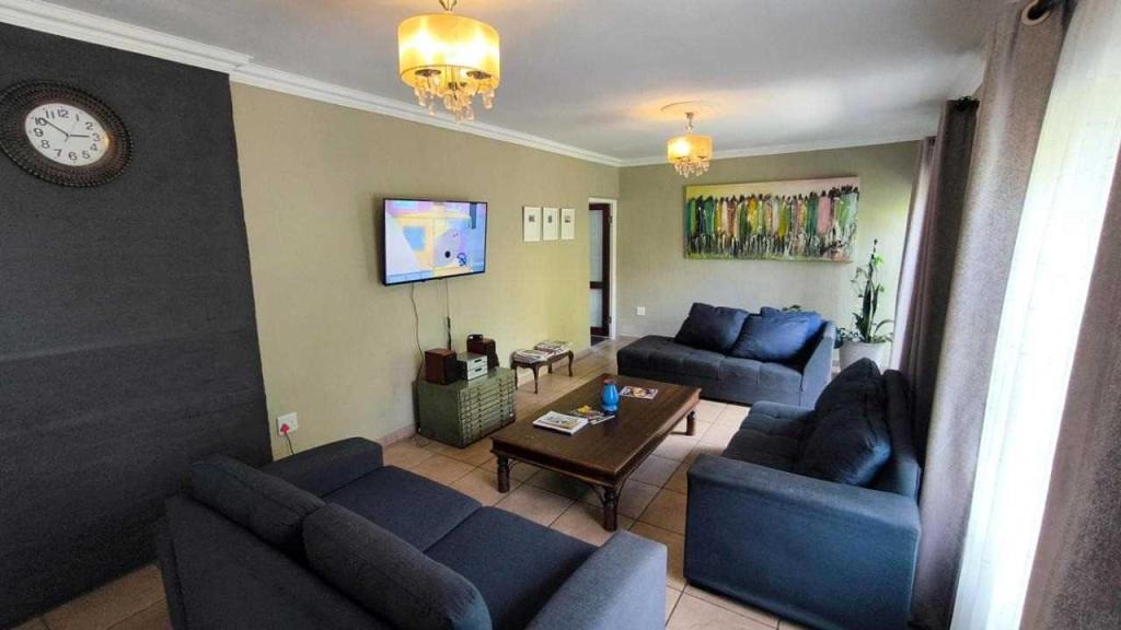 Versatile Family Home with Two Income-Generating Flats in Katlehong - Image 1