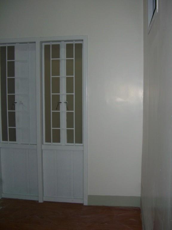 Studio type Unfurnished Condo for rent in South Triangle in Pansol - Image 6