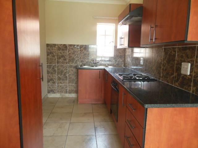 Two Bedroom Apartment/Flat To Rent In Waterval East in Rustenburg - Image 6