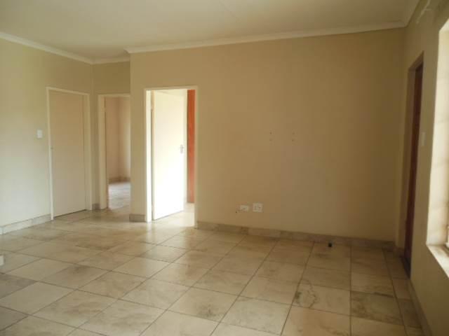Two Bedroom Apartment/Flat To Rent In Waterval East in Rustenburg - Image 7