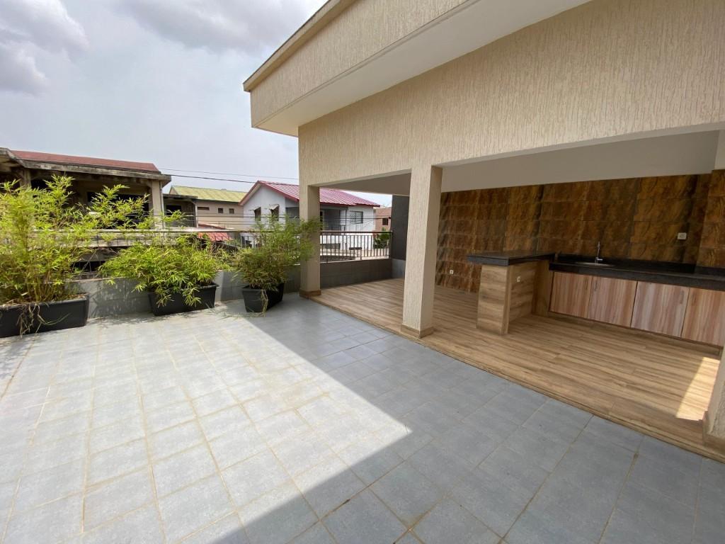 SUPER DUPLEX DE 6 PIÈCES TRÈS PROPRE RIVIÉRA FAYA à Abidjan - Photo 5