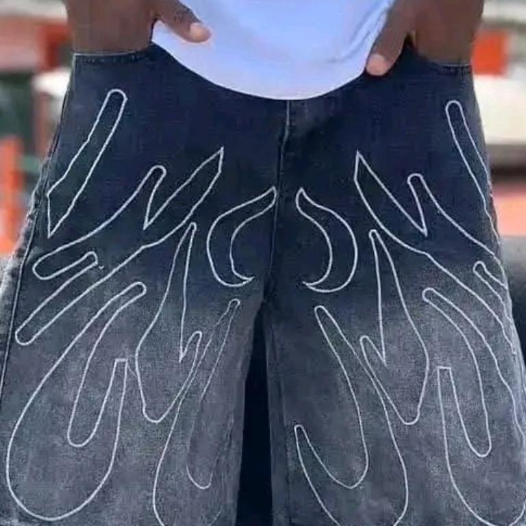 Up and down clothes in Lagos - Image 1