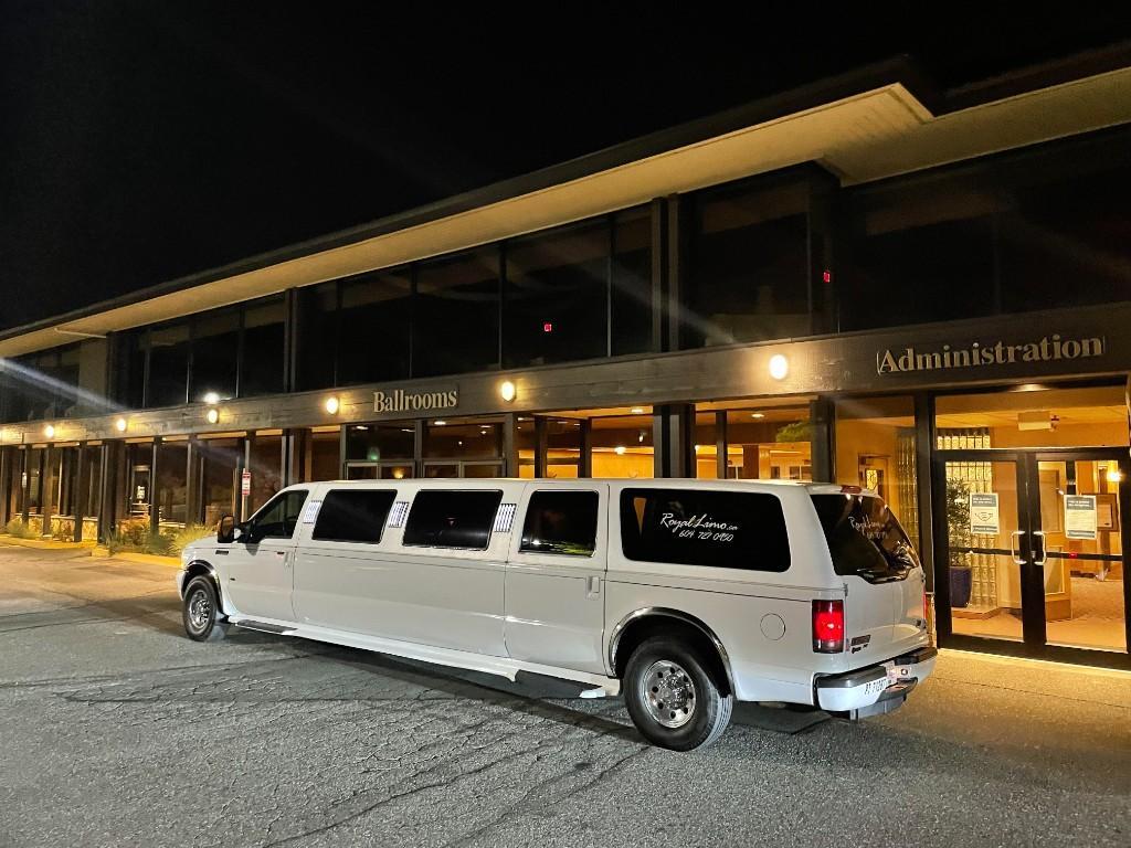 Royal Limousine in Richmond - Image 2