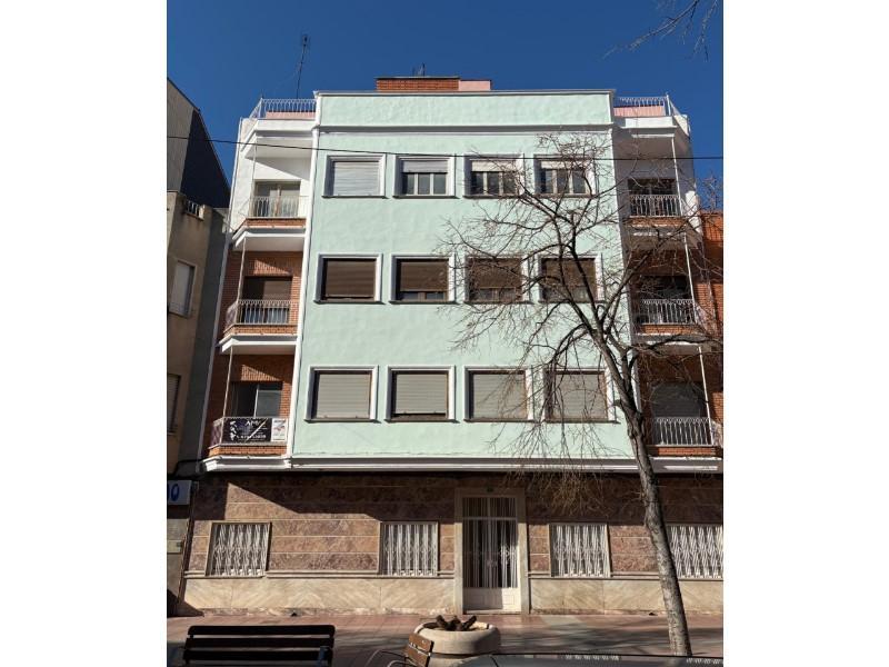 EDIFICIO ESPECIAL INVERSORES en Ontinyent - Imagen 1