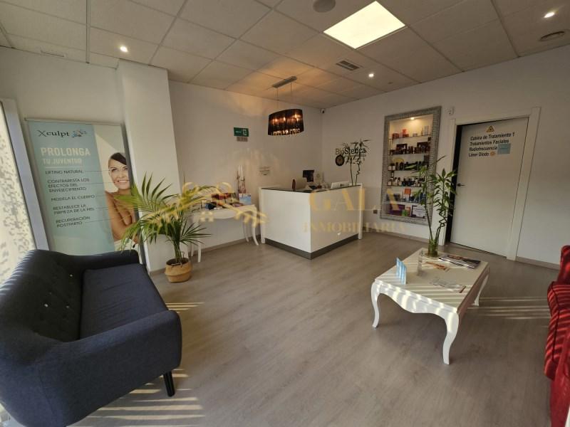 ALQUILER LOCAL COMERCIAL RUTA DE LA PLATA CACERES en Cáceres - Imagen 1