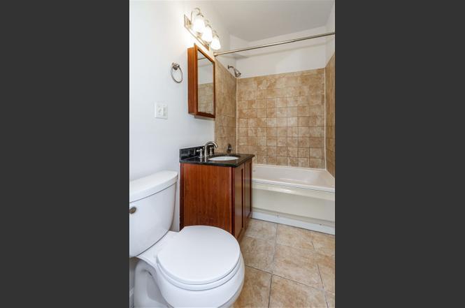 affordable condo in Brooklyn - Image 7