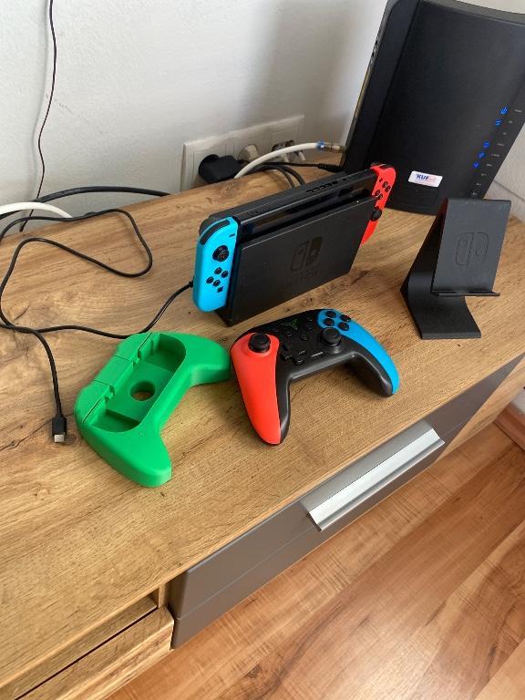 Nintendo Switch 1. Generation in Österreich - Bild 1