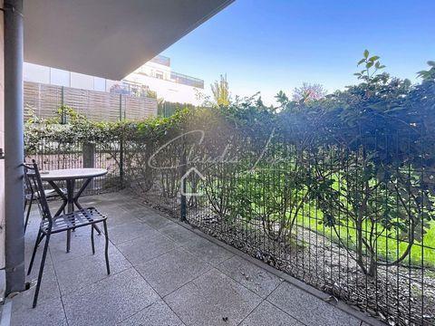 APPARTEMENT 2 PIECES AVEC TERRASSE ET PARKING à Franconville - Photo 1